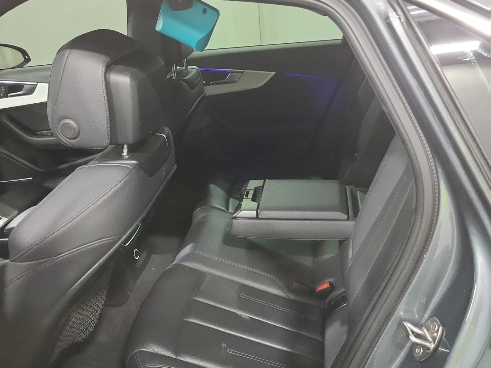 Audi A4 Technik/Quattro/Digital/B&O/Ambient, снимка 12 - Автомобили и джипове - 53784172