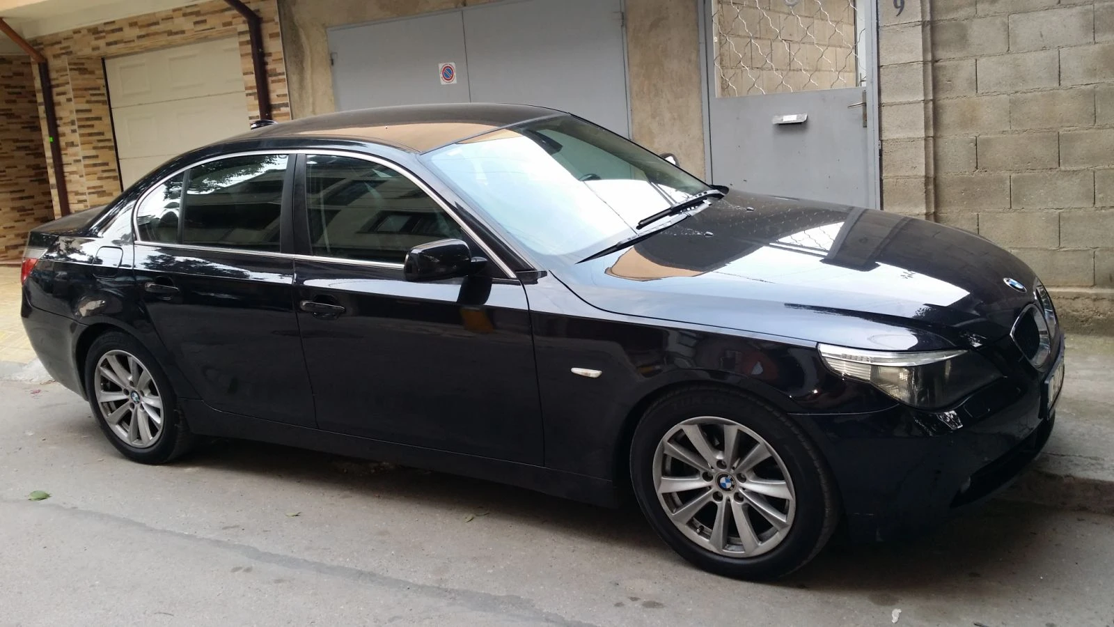 BMW 530 Е60, снимка 2 - Автомобили и джипове - 54284021