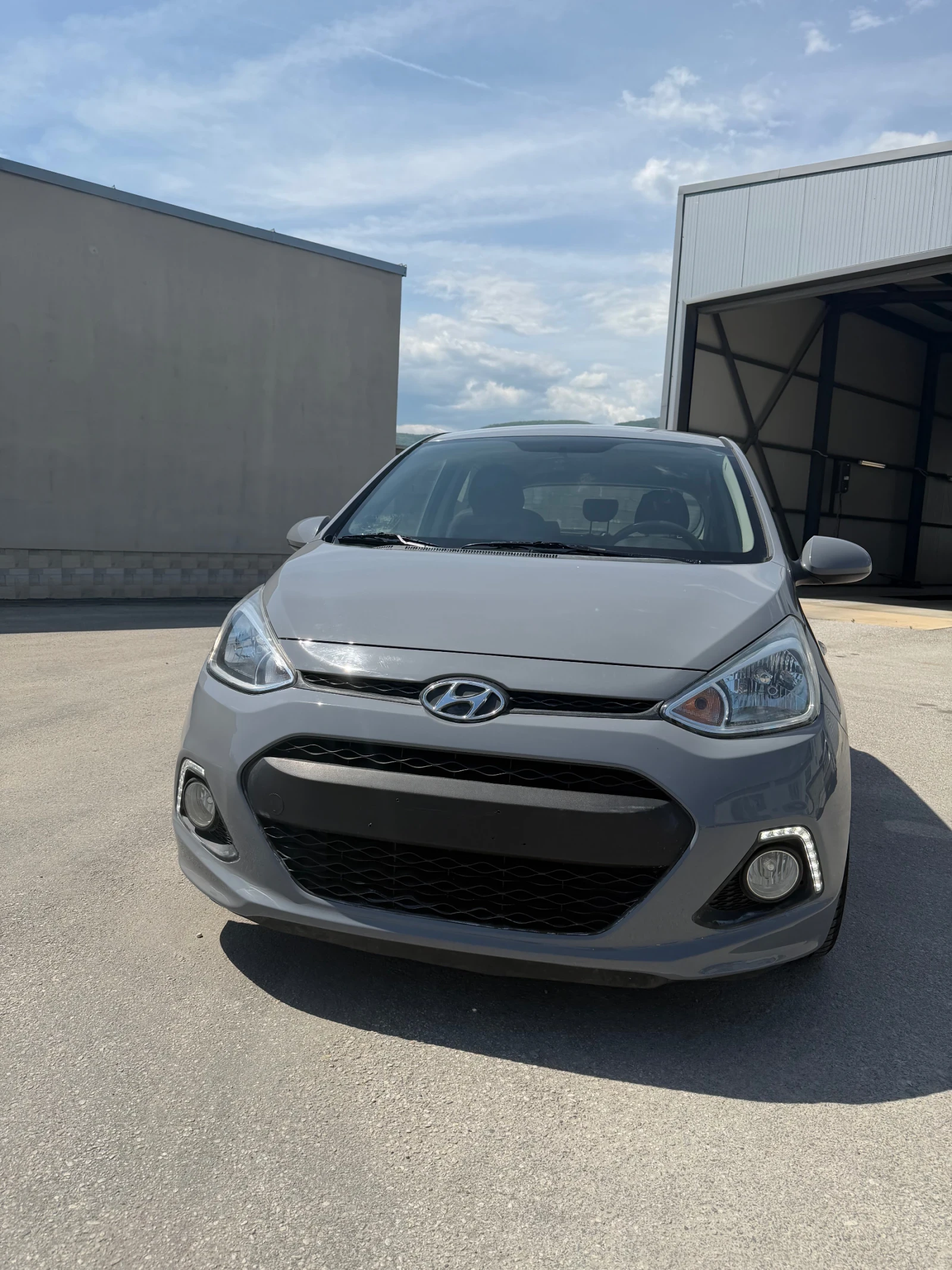 Hyundai I10, снимка 5 - Автомобили и джипове - 54456762