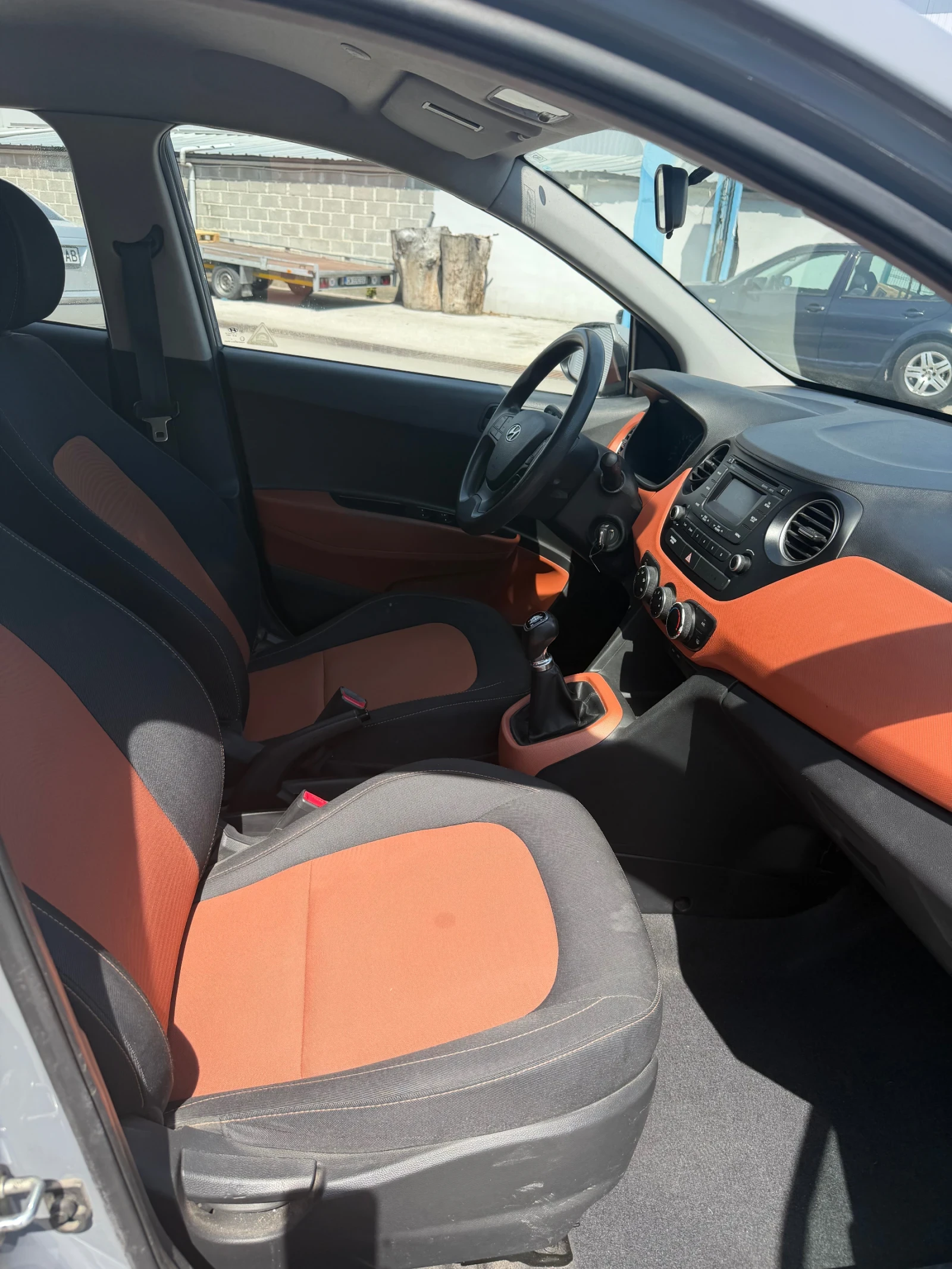 Hyundai I10, снимка 6 - Автомобили и джипове - 54456762