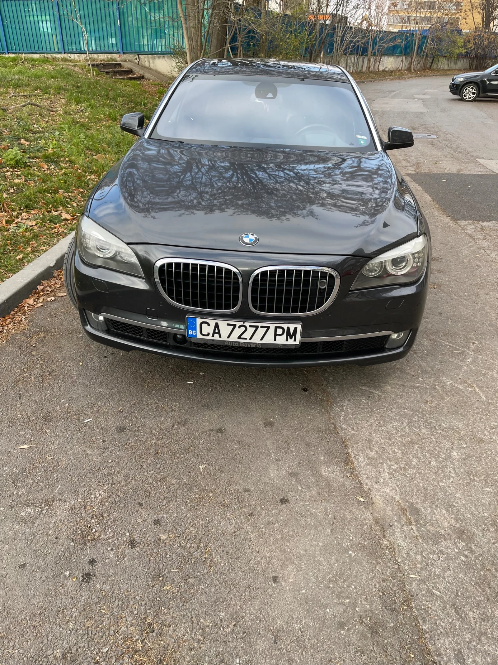 BMW 750 iL X-drive, снимка 3 - Автомобили и джипове - 54542558
