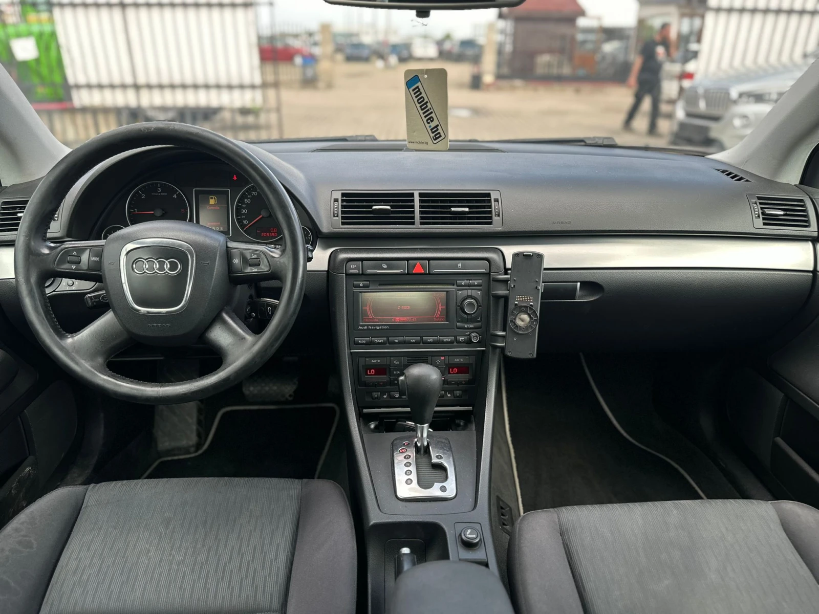 Audi A4 / 2.0D / 140 HP / AUTOMAT / TOP /, снимка 13 - Автомобили и джипове - 54550671