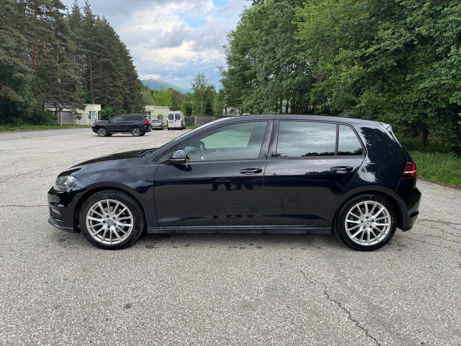 VW Golf, снимка 2 - Автомобили и джипове - 54675227