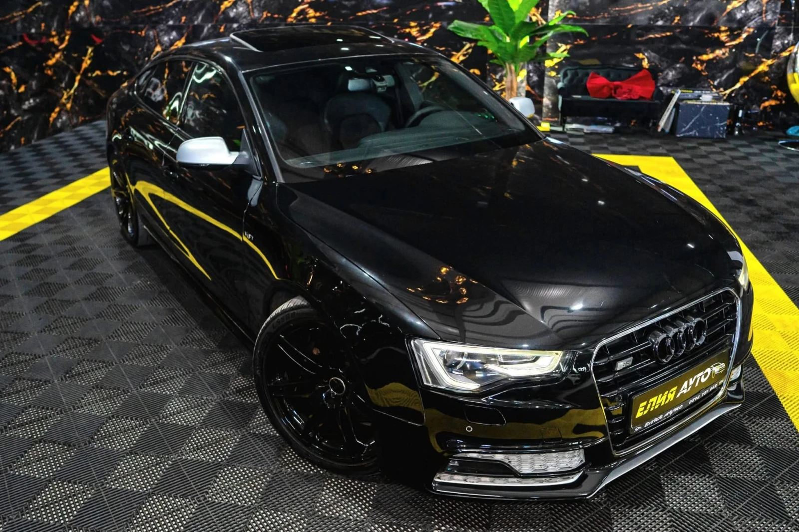 Audi A5 3.0TDI S LINE FACELIFT LED NAVI B&O ЛИЗИНГ 100%, снимка 2 - Автомобили и джипове - 54703846