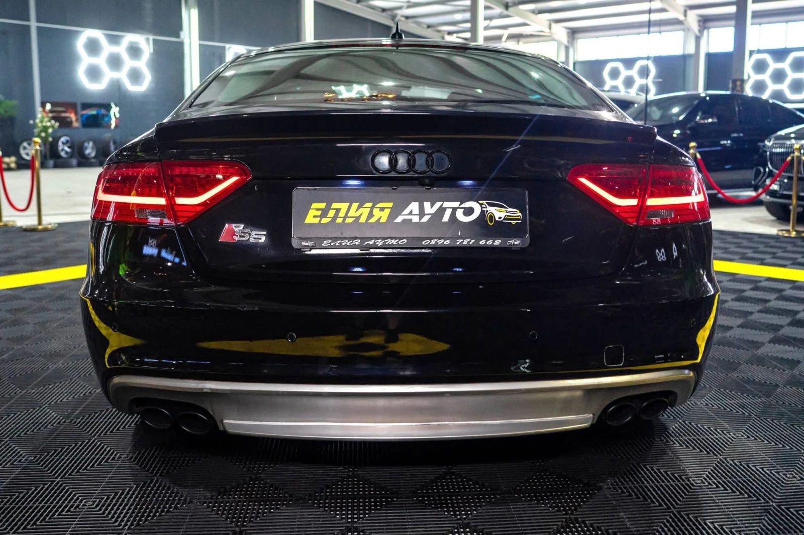 Audi A5 3.0TDI S LINE FACELIFT LED NAVI B&O ЛИЗИНГ 100%, снимка 8 - Автомобили и джипове - 54703846