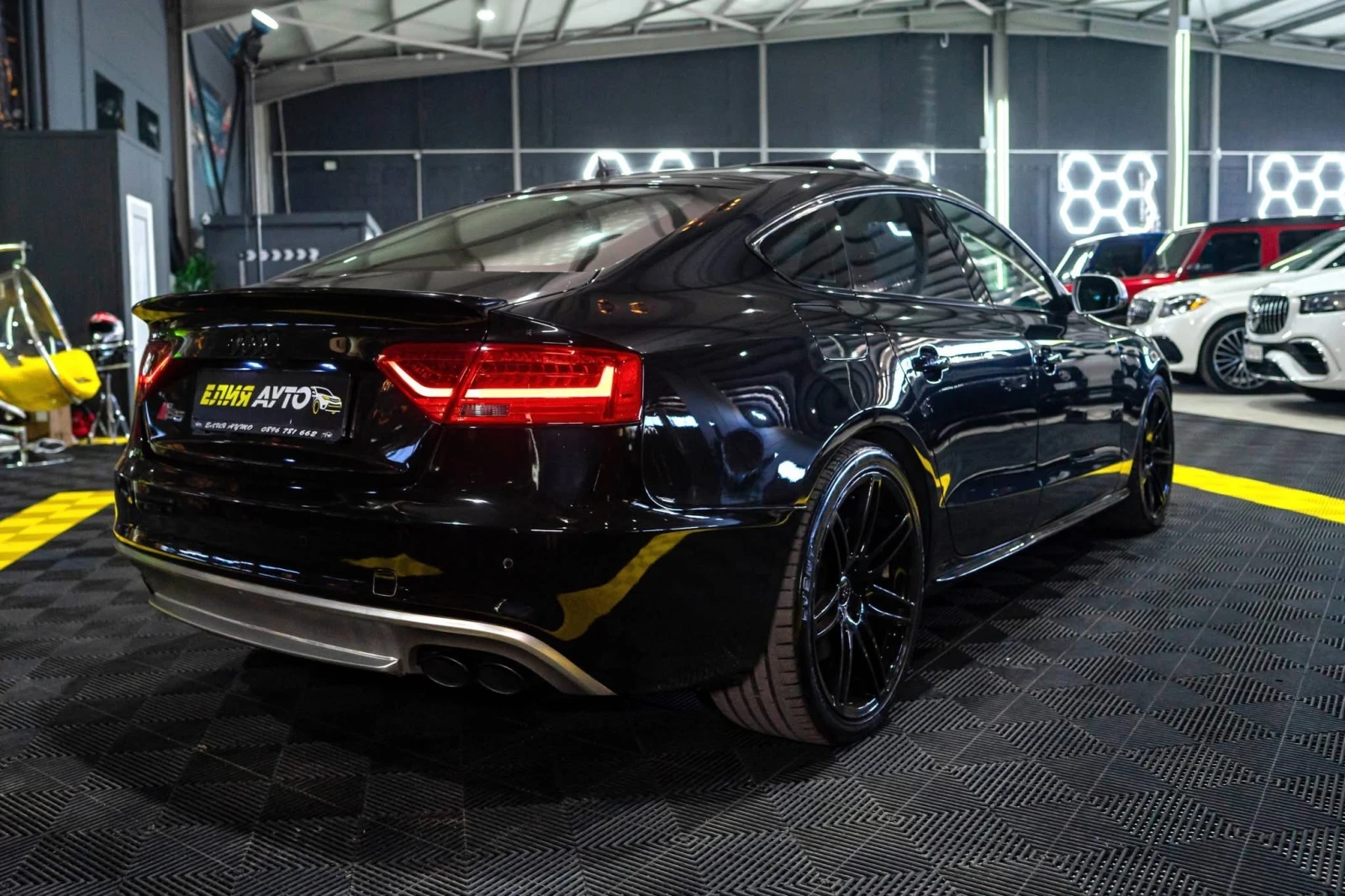 Audi A5 3.0TDI S LINE FACELIFT LED NAVI B&O ЛИЗИНГ 100%, снимка 10 - Автомобили и джипове - 54703846
