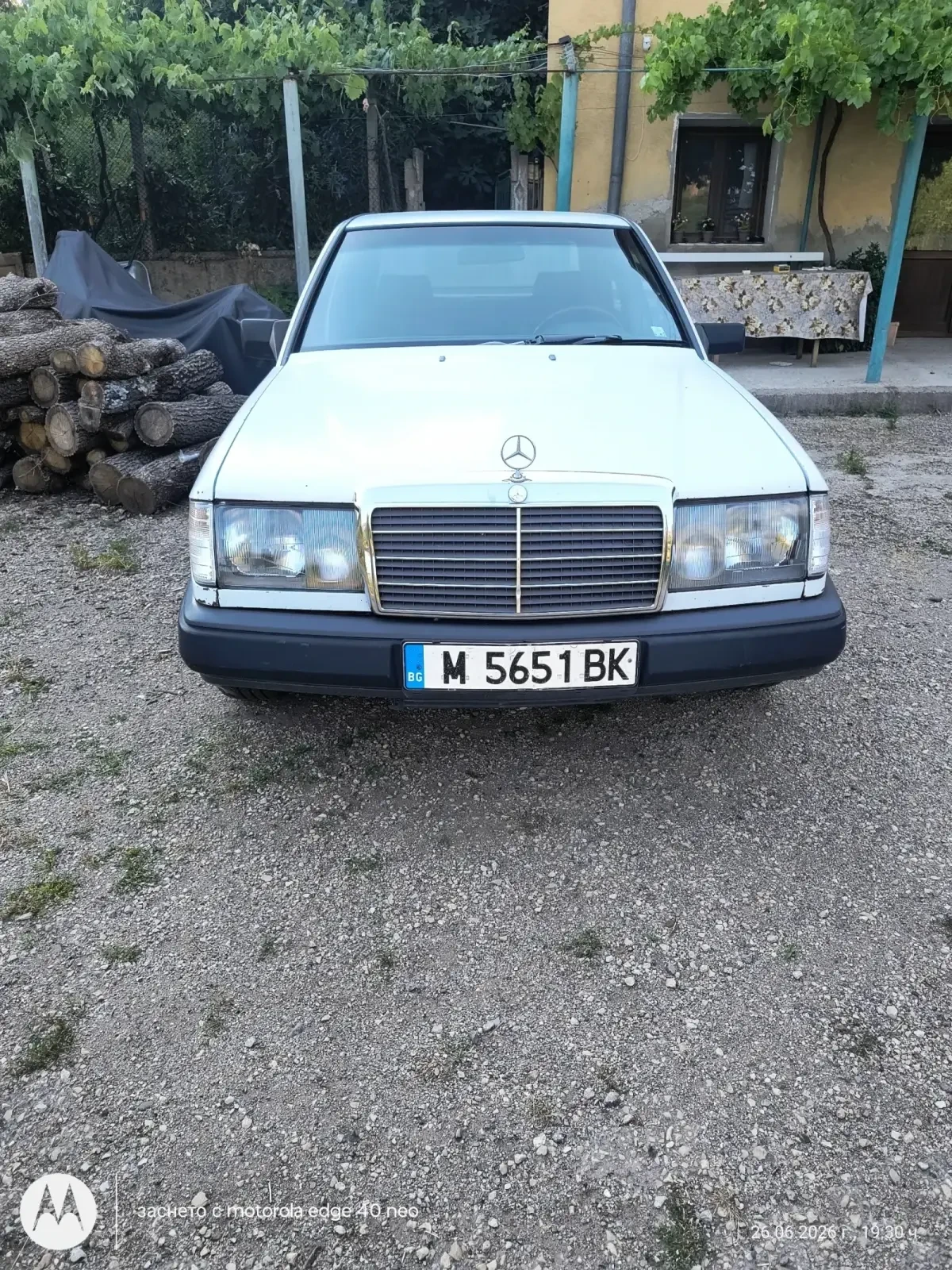 Mercedes-Benz 124