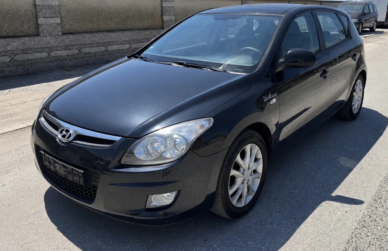 Hyundai I30, снимка 2 - Автомобили и джипове - 55234328