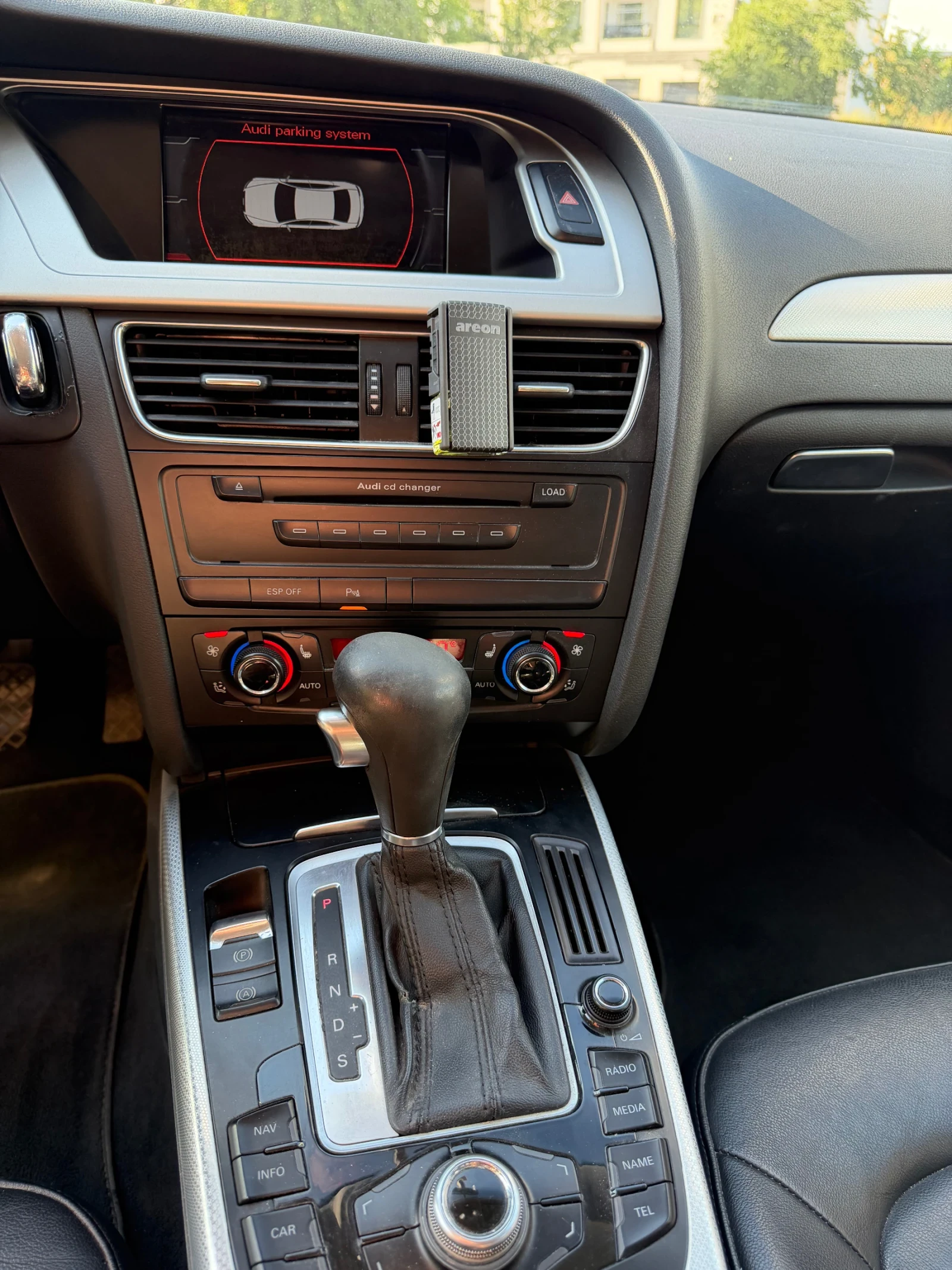 Audi A4 Audi A4 3.0 TDI Quattro, снимка 16 - Автомобили и джипове - 55307767