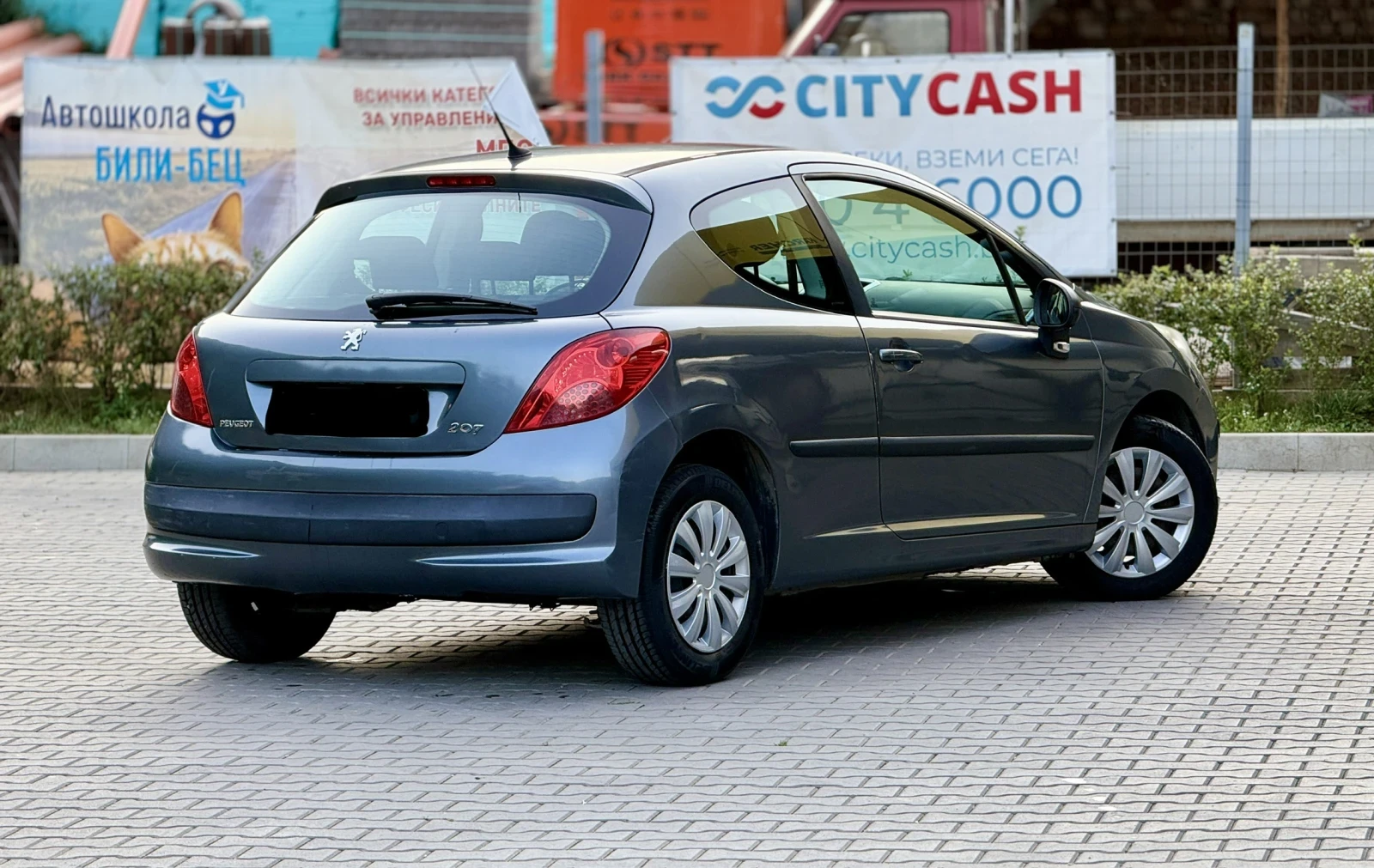 Peugeot 207 1.4I 75 k.c GPL ITALIA , снимка 4 - Автомобили и джипове - 55578916