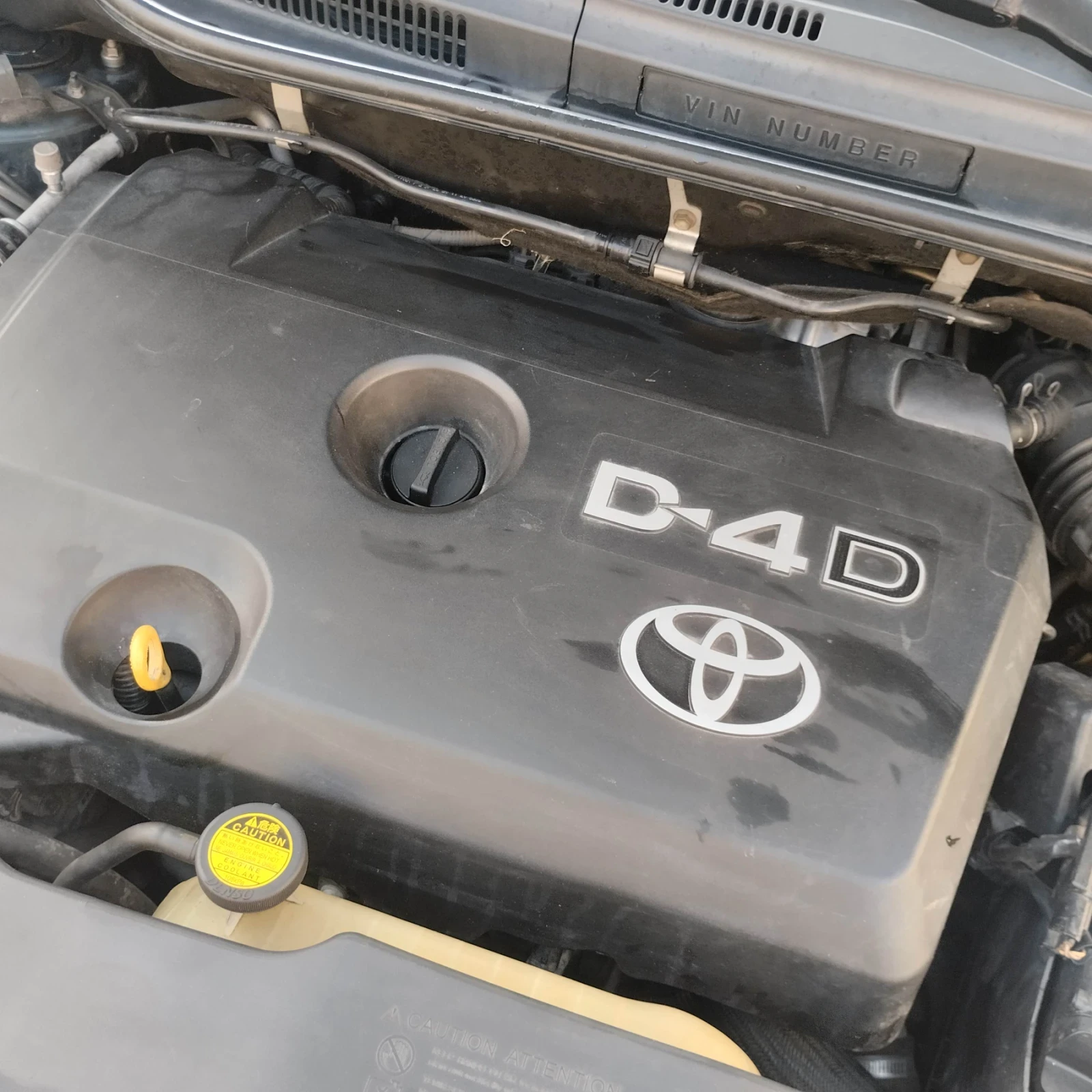 Toyota Corolla verso, снимка 3 - Автомобили и джипове - 55795556