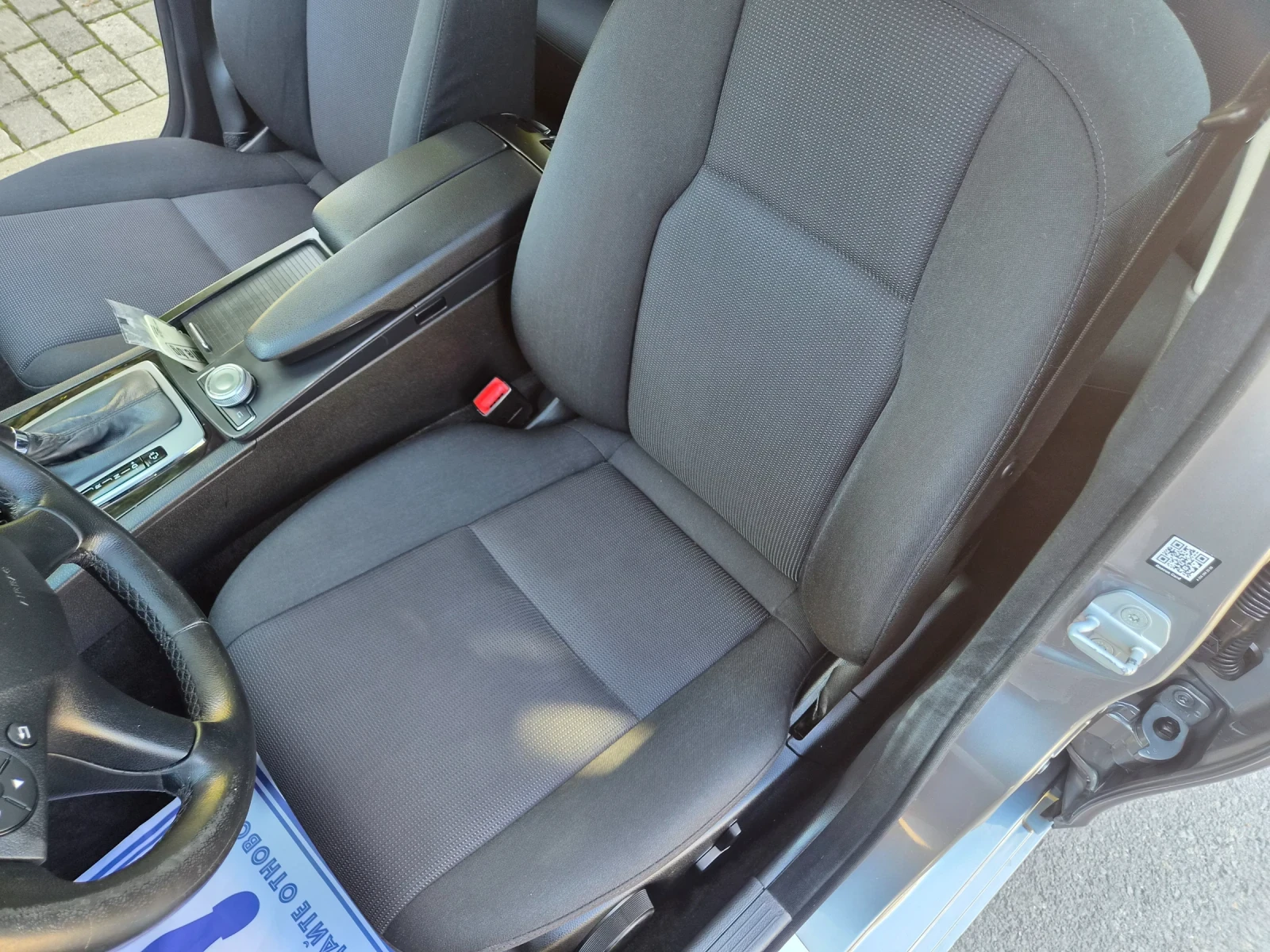 Mercedes-Benz C 200, снимка 11 - Автомобили и джипове - 56125980