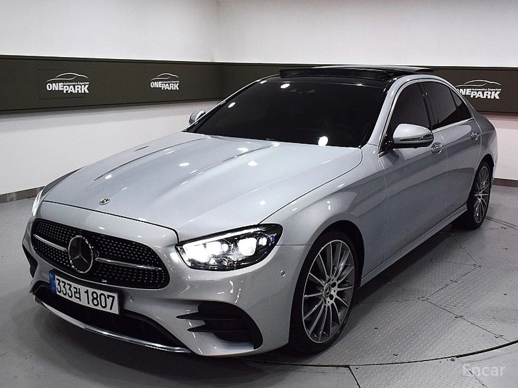 Mercedes-Benz E 350 AMG* LINE* 4MATIC* BURMESTER* ОБДУХВАНЕ* ДИСТРОНИК