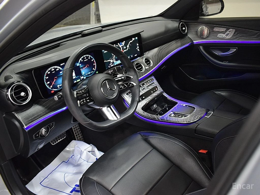 Mercedes-Benz E 350 AMG* LINE* 4MATIC* BURMESTER* ОБДУХВАНЕ* ДИСТРОНИК, снимка 6 - Автомобили и джипове - 56115431