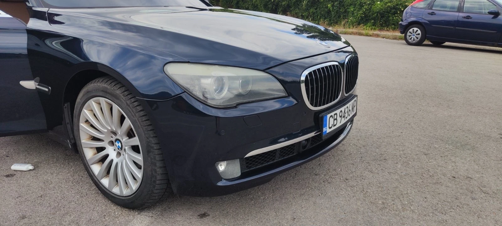 BMW 750, снимка 9 - Автомобили и джипове - 56184198