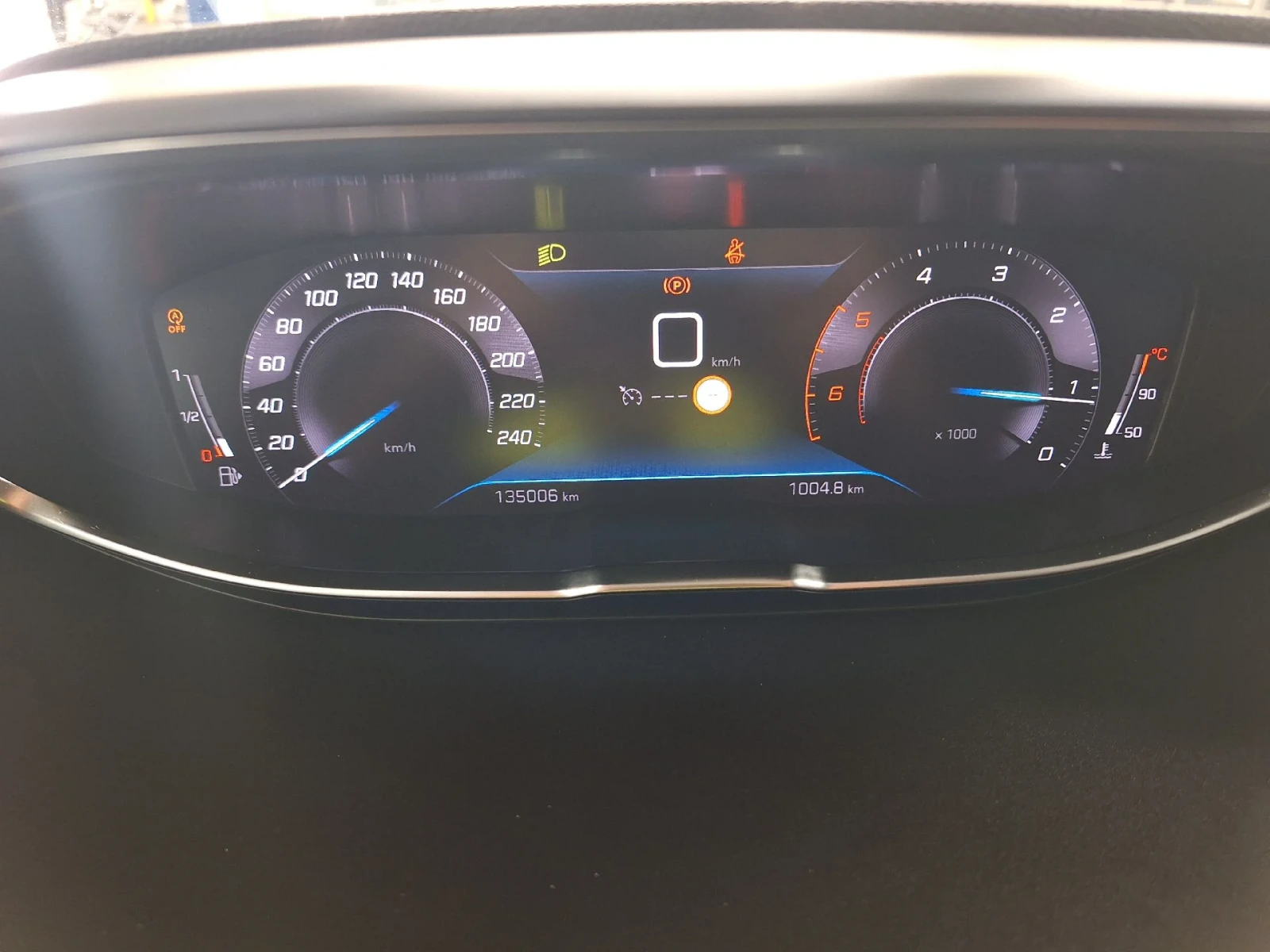 Peugeot 3008 1.5BHDi ALLURE LEATHER NAVI LED, снимка 11 - Автомобили и джипове - 56206305