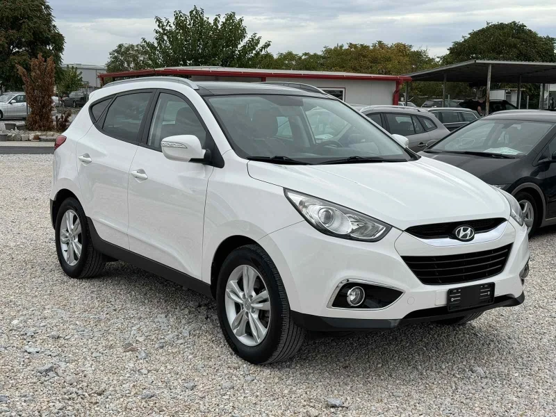 Hyundai IX35 1.7CRDI, снимка 3 - Автомобили и джипове - 47523159