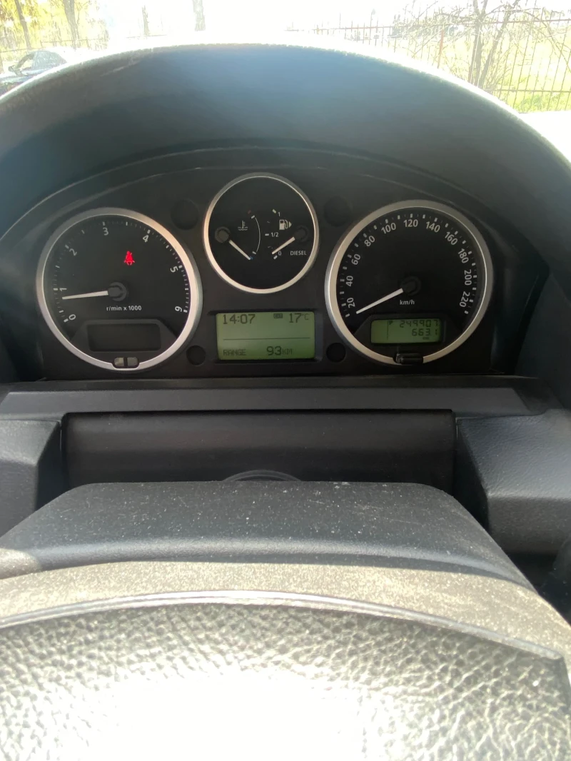 Land Rover Range Rover Sport 2.7 190 кс, снимка 11 - Автомобили и джипове - 51903831
