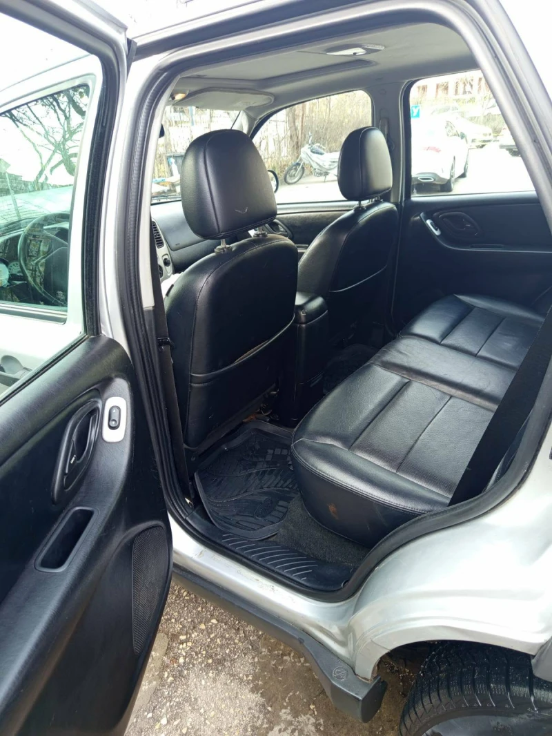 Ford Maverick, снимка 8 - Автомобили и джипове - 53010470