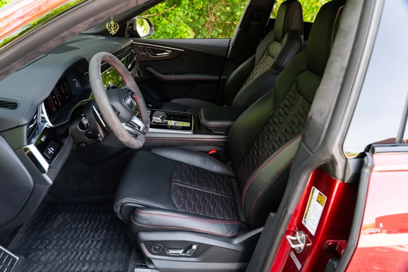 Audi RSQ8 CERAMIC/CARBON/B&Q/MATRIX/, снимка 11 - Автомобили и джипове - 53115846