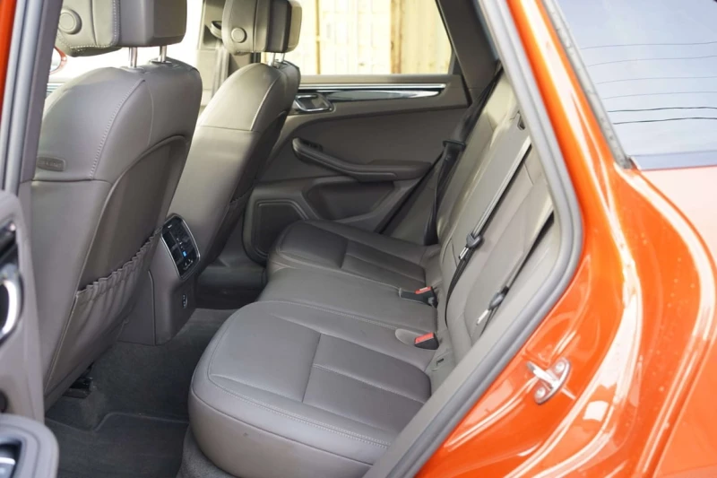 Porsche Macan S * Фиксирана цена до БГ * Без инциденти * CARFAX , снимка 15 - Автомобили и джипове - 53464748