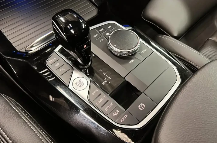 BMW X3 M40i / H/K / HUD / Панорама / Черна кожа с памет, снимка 13 - Автомобили и джипове - 55059005