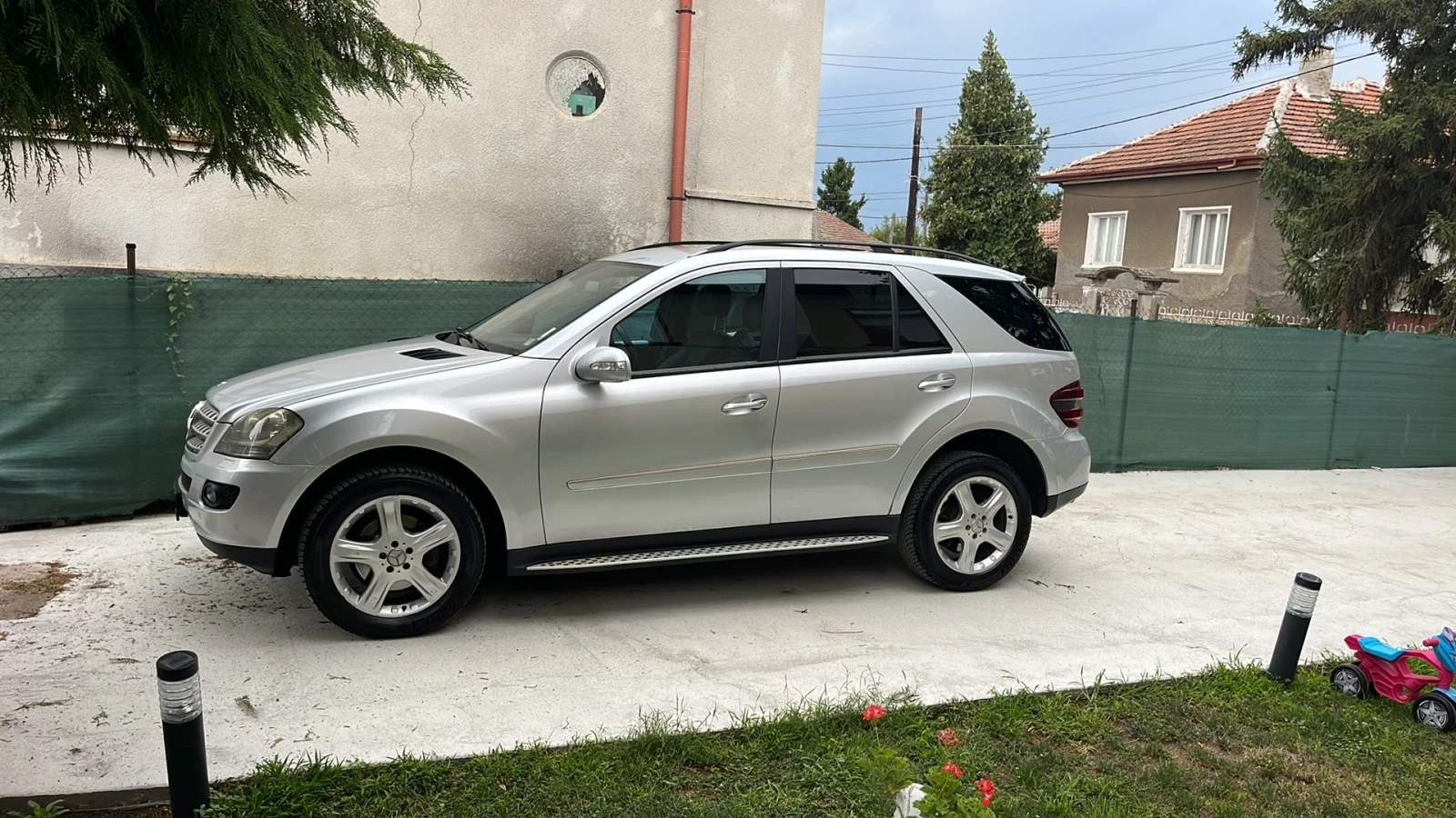 Mercedes-Benz ML 280, снимка 2 - Автомобили и джипове - 53962260