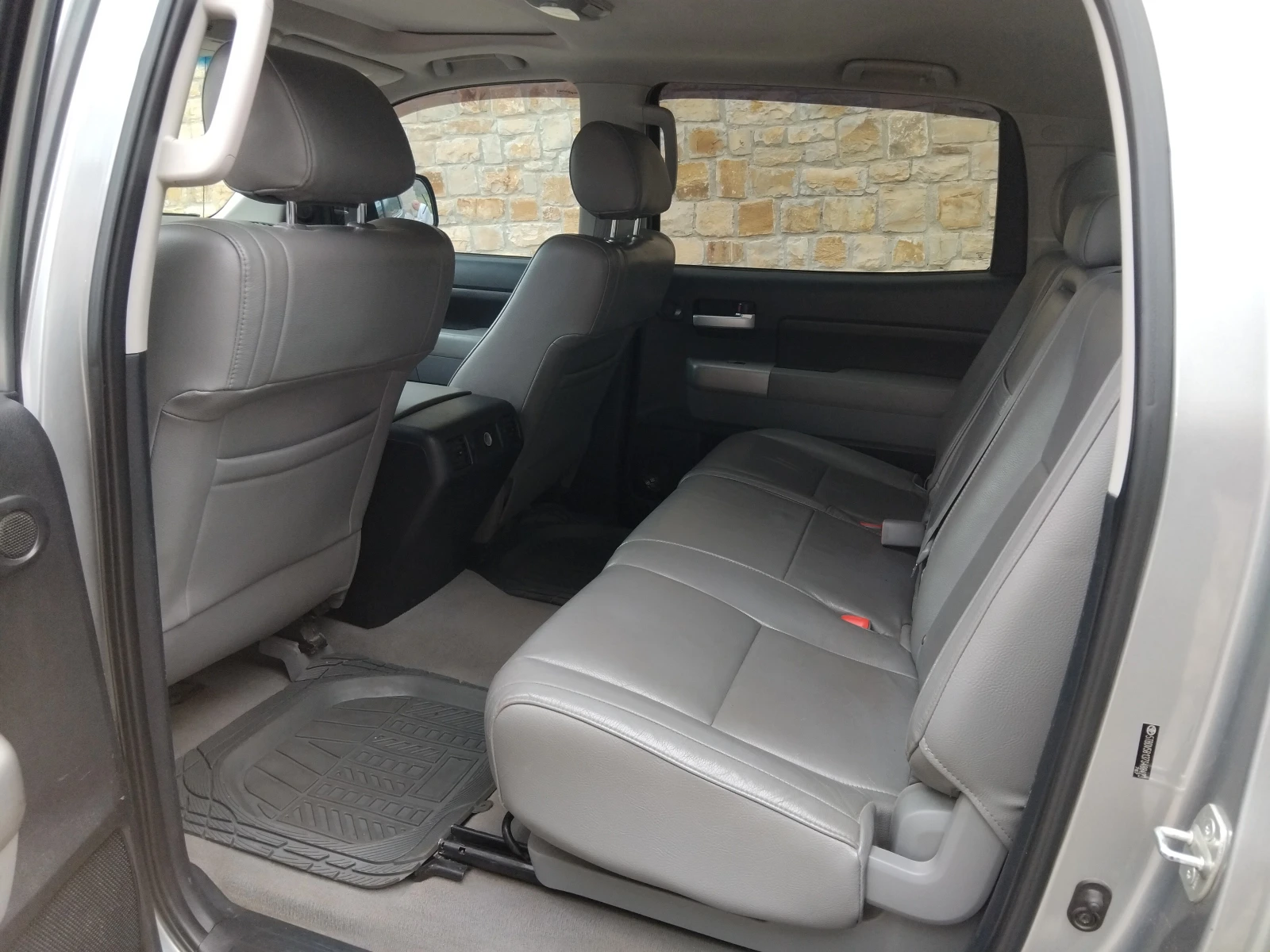 Toyota Tundra 5, 7 iForce 4x4 LIMITED - изображение 9