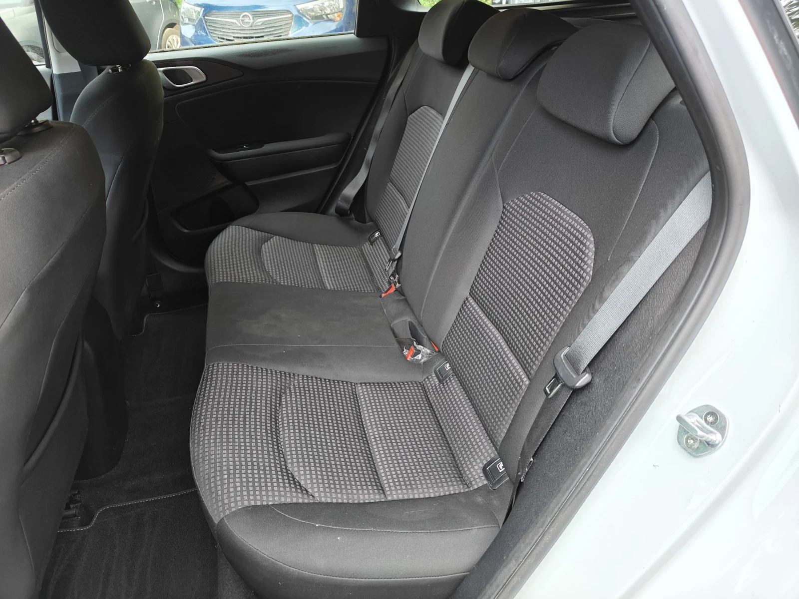 Kia Ceed 1.4 MPI  78000км. - изображение 8