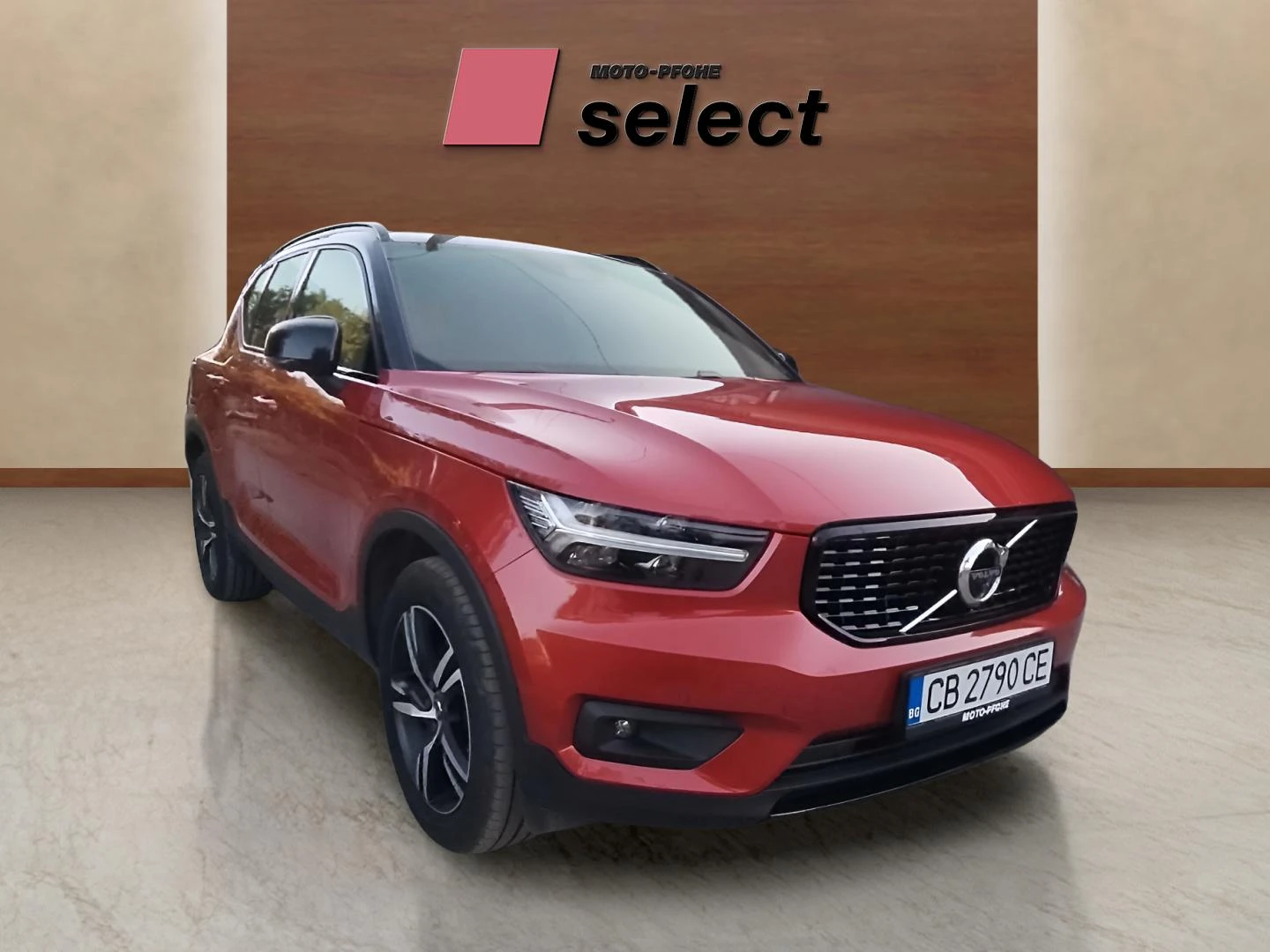 Volvo XC40 2.0 D4 - изображение 3
