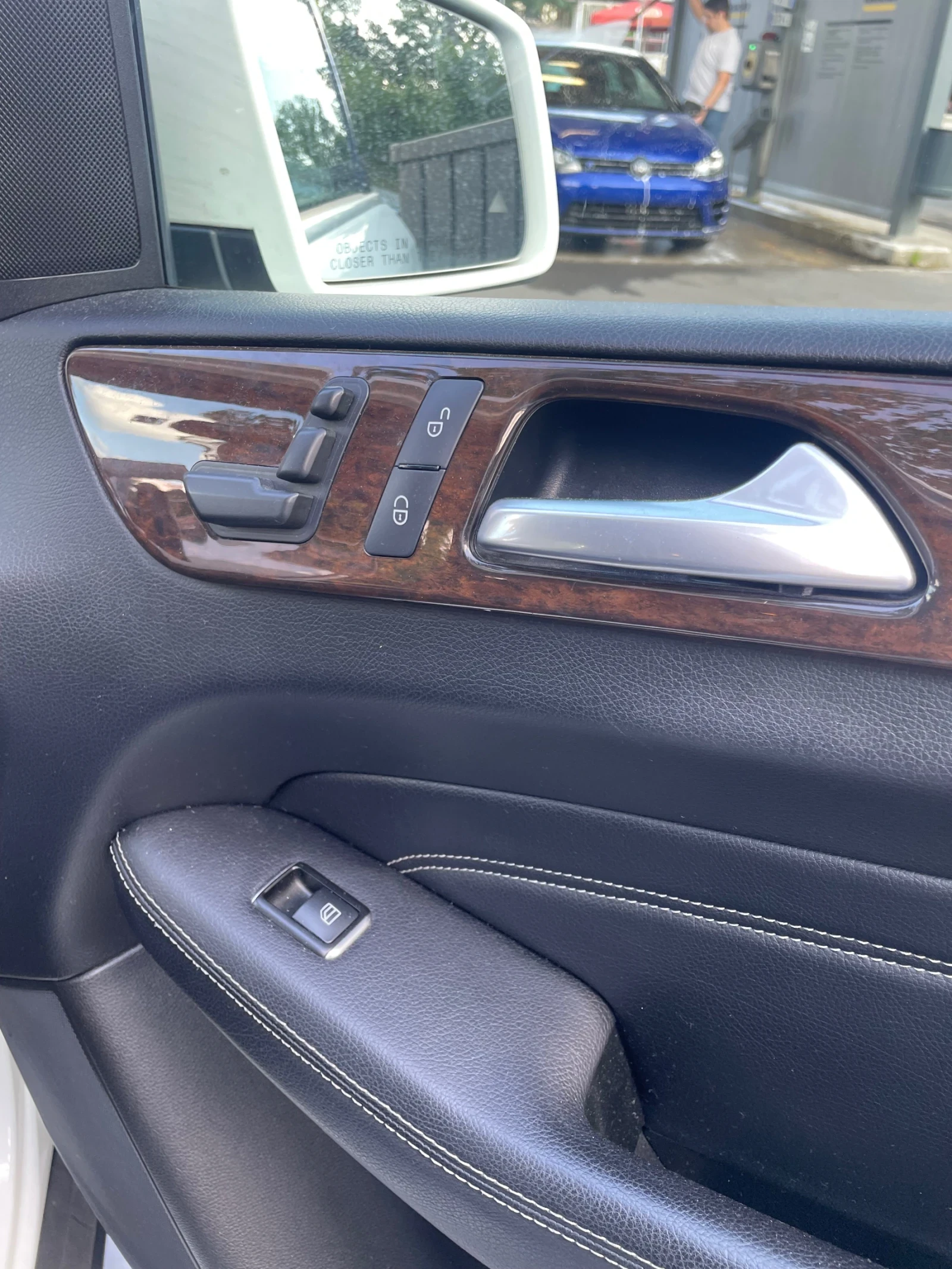 Mercedes-Benz ML 350  - изображение 8