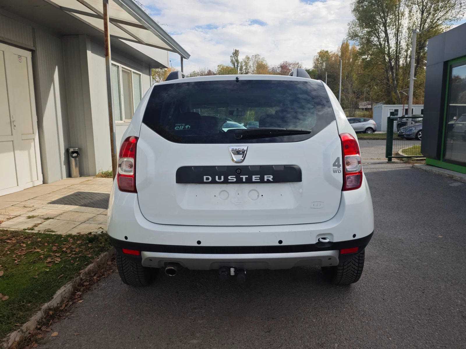 Dacia Duster 1.6 4X4 Navi - изображение 5