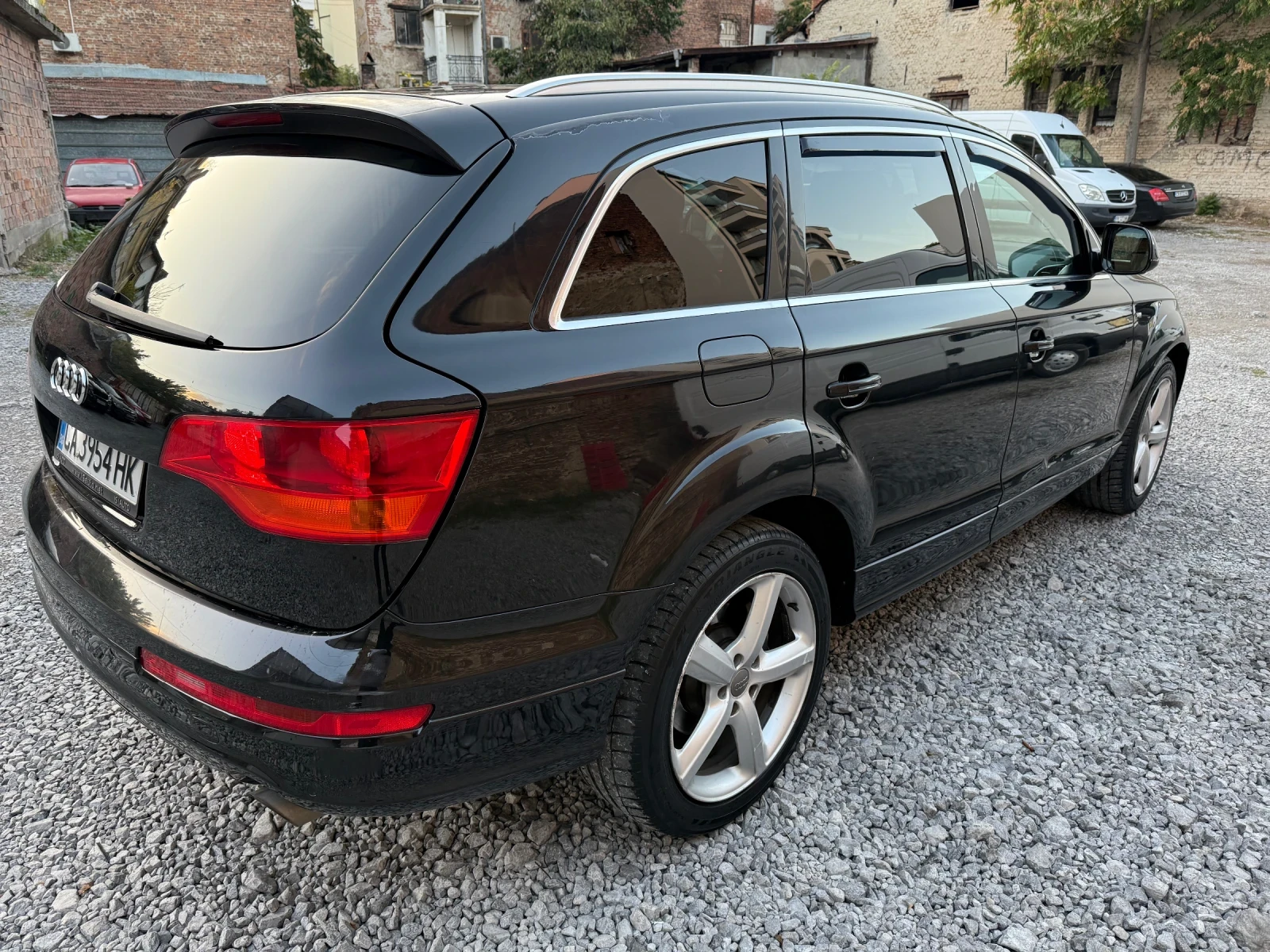 Audi Q7  - изображение 6