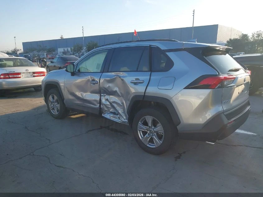 Toyota Rav4 2.5l Hybrid Xle - изображение 3