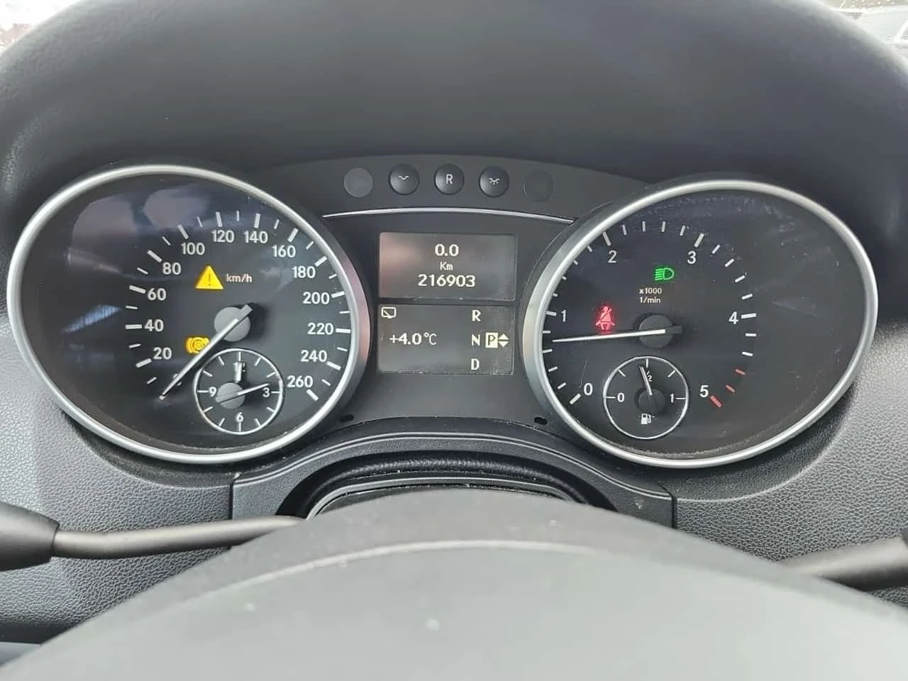 Mercedes-Benz ML 350 BlueTEC| ПОДГРЕВ| ШИБИДАХ| CARFAX, снимка 11 - Автомобили и джипове - 54002020