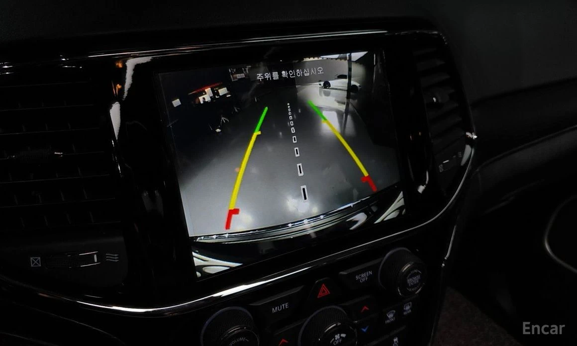 Jeep Grand cherokee SUMMIT* HARMAN* DISTRONIC* ПАНОРАМА* ОБДУХВАНЕ, снимка 13 - Автомобили и джипове - 54227455