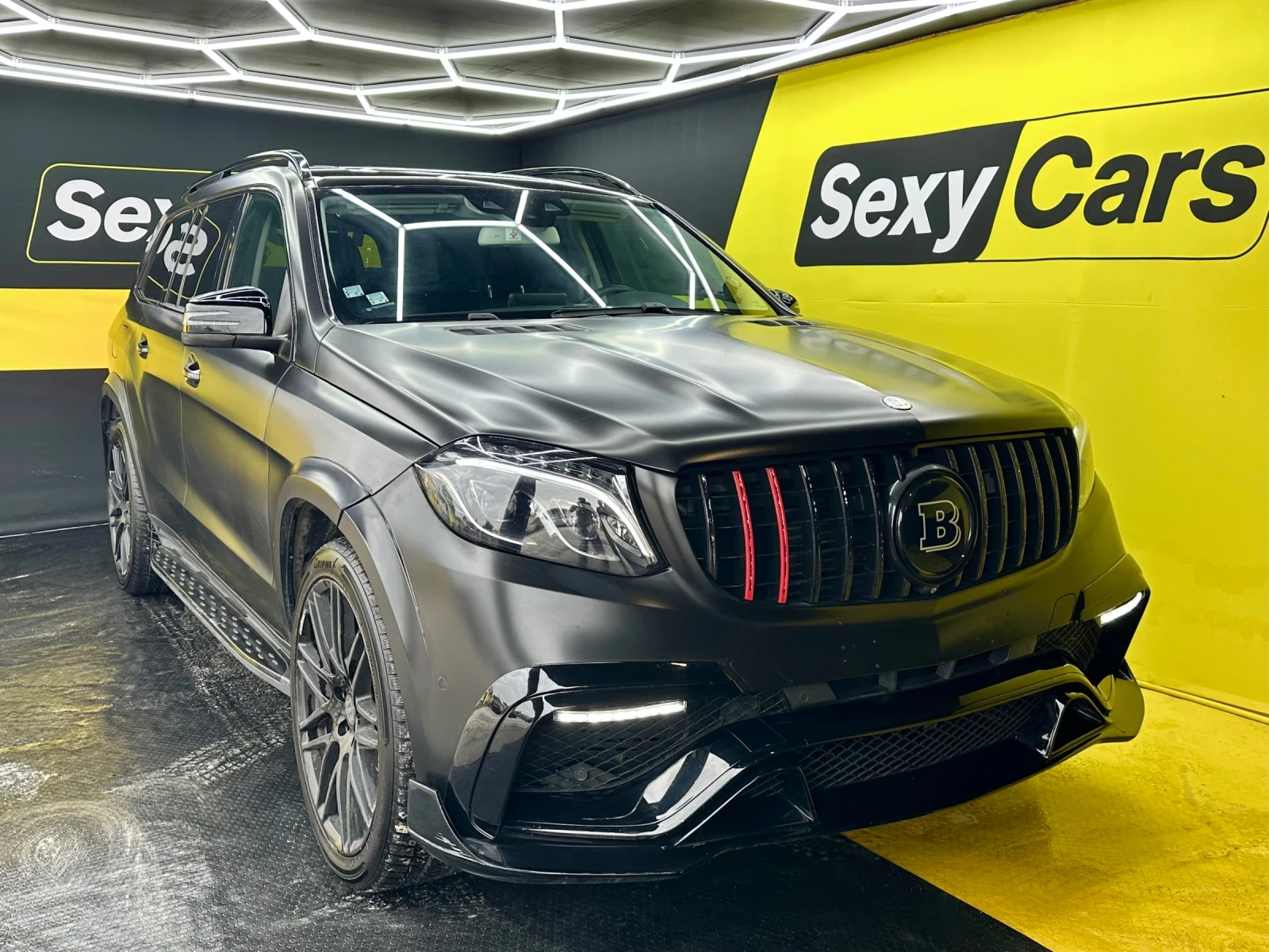Mercedes-Benz GLS 350 Brabus Edition/Black Satin/Регистриран, снимка 4 - Автомобили и джипове - 54383641