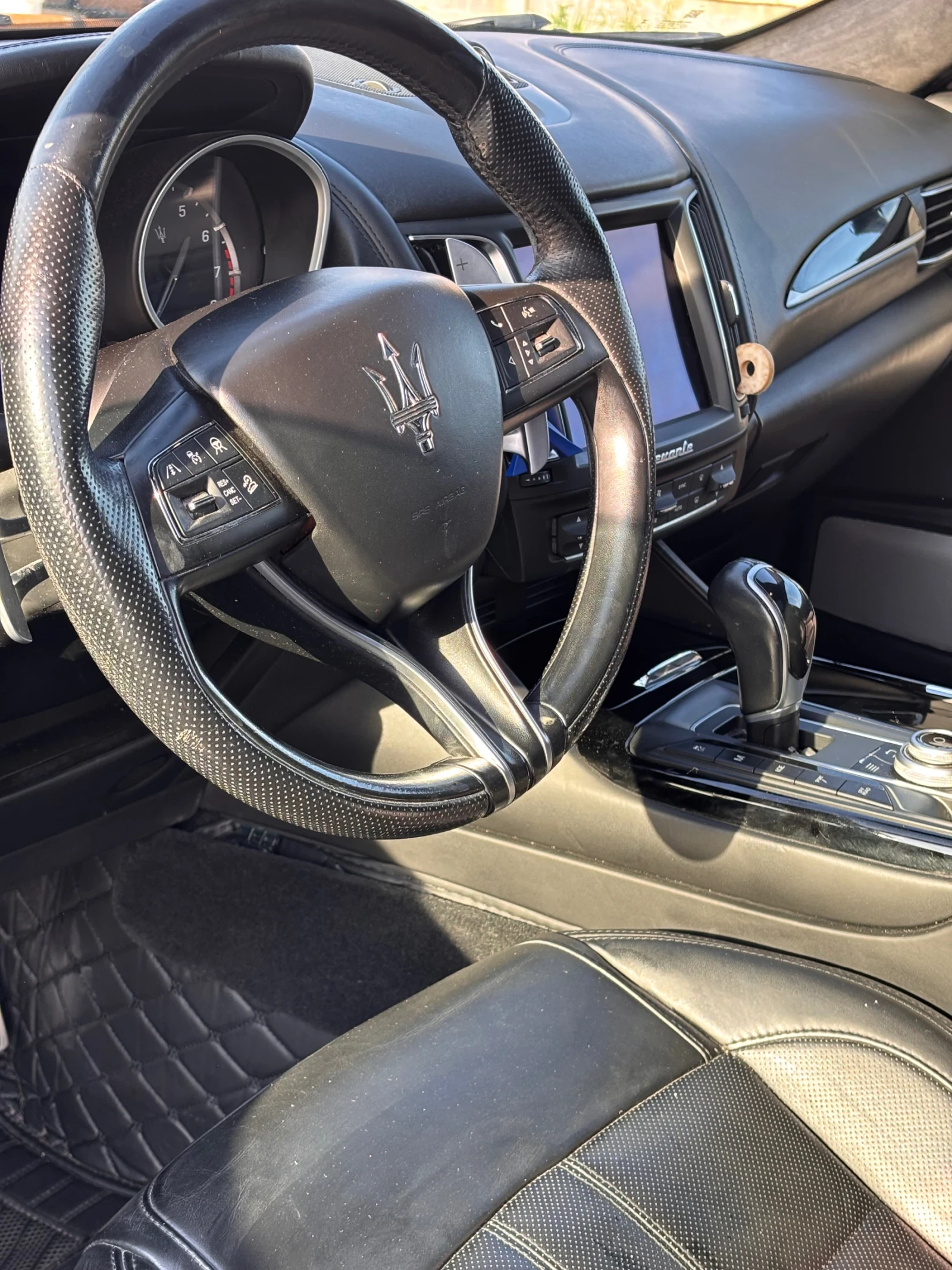 Maserati Levante SQ4 3000V6 black edition , снимка 11 - Автомобили и джипове - 54502300