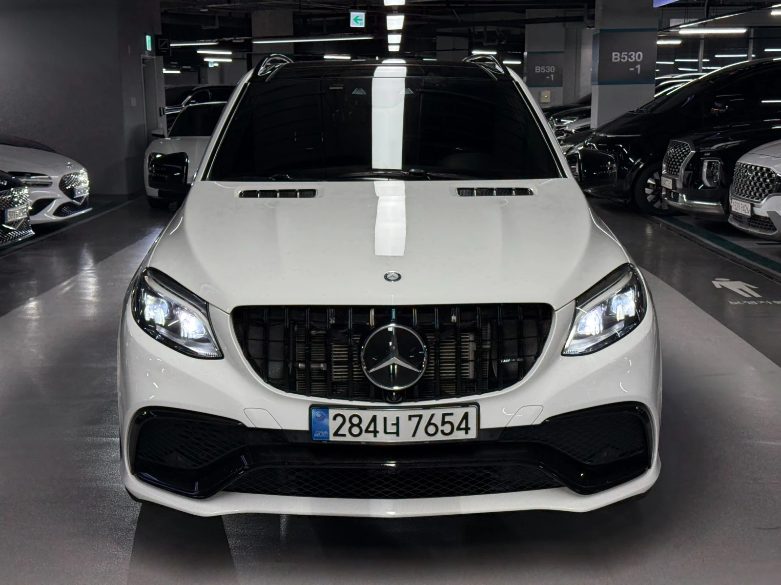 Mercedes-Benz GLE 63 AMG NIGHT PK* 360* ОБДУХ* CARBON* AMBIENT* КРАЙНА ЦЕНА