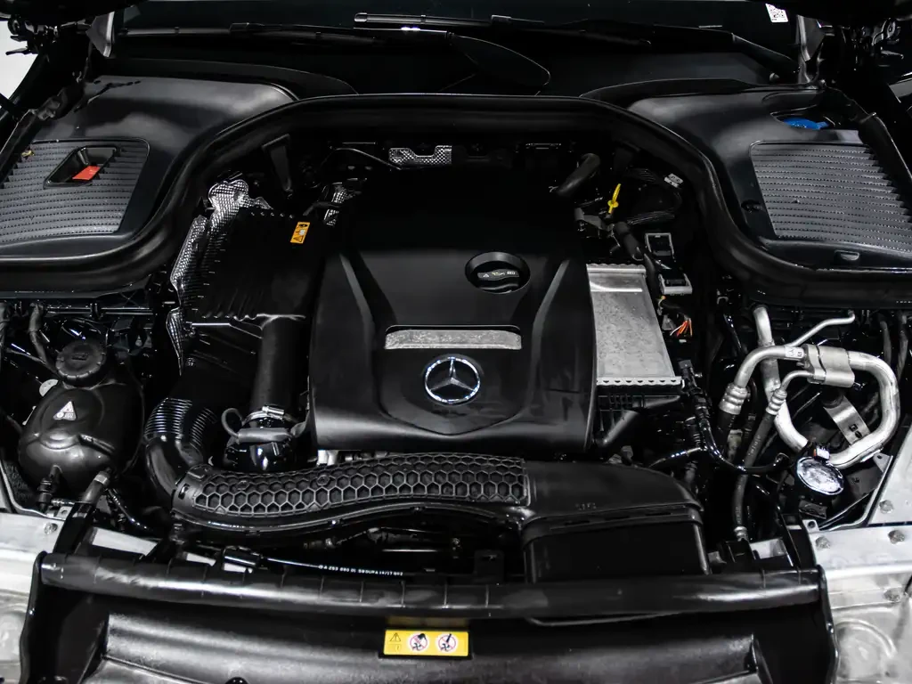 Mercedes-Benz GLC 300 4MATIC, снимка 8 - Автомобили и джипове - 55009150