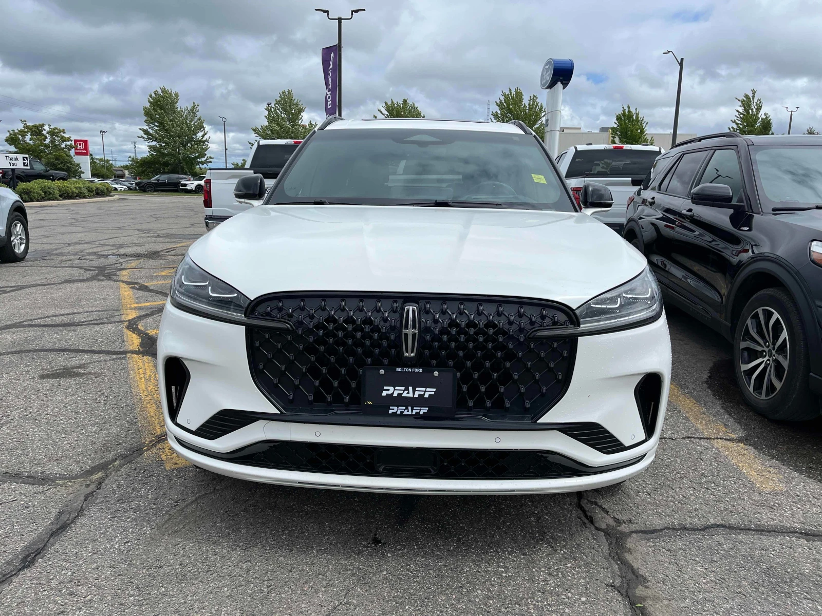 Lincoln Aviator Reserve* 3.0 V6 (400 Hp)* Чист CARFAX* Сервизна ис, снимка 4 - Автомобили и джипове - 55024739