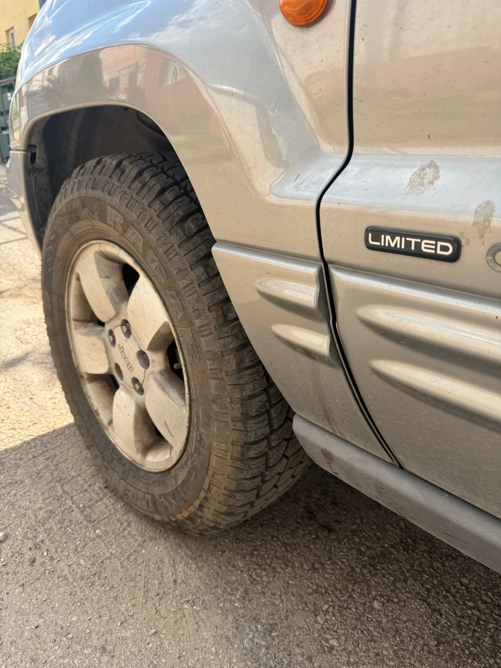 Jeep Grand cherokee 3100, снимка 10 - Автомобили и джипове - 55283671