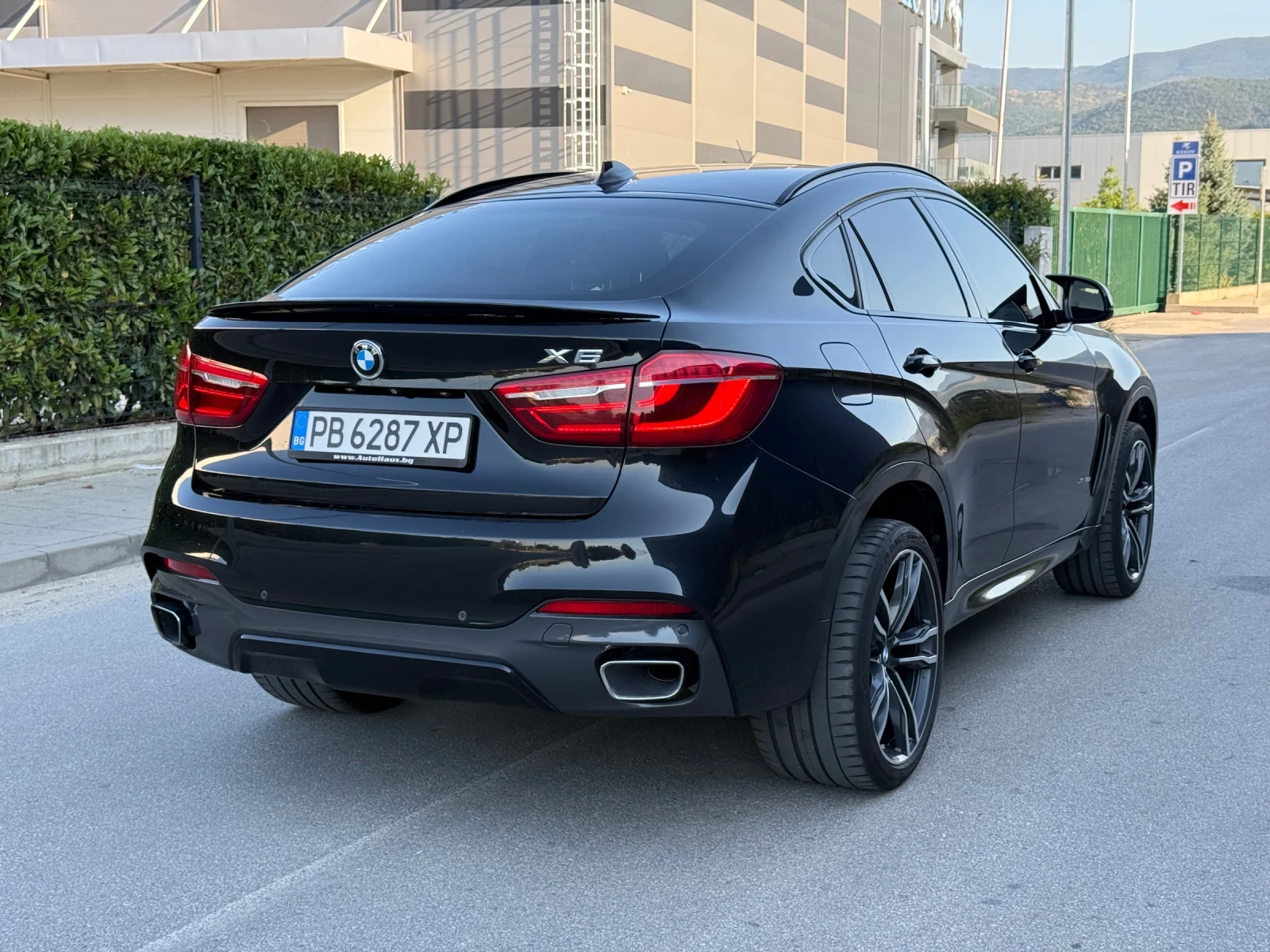BMW X6 3.5I X DRIVE/M PACKET/DIGITAL/ПАНОРАМА/HARMAN/ИСТ., снимка 3 - Автомобили и джипове - 55562719