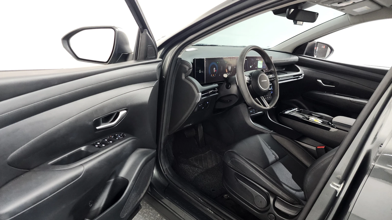 Hyundai Tucson 2.0 Modern* КРАЙНА ЦЕНА, снимка 10 - Автомобили и джипове - 55594530