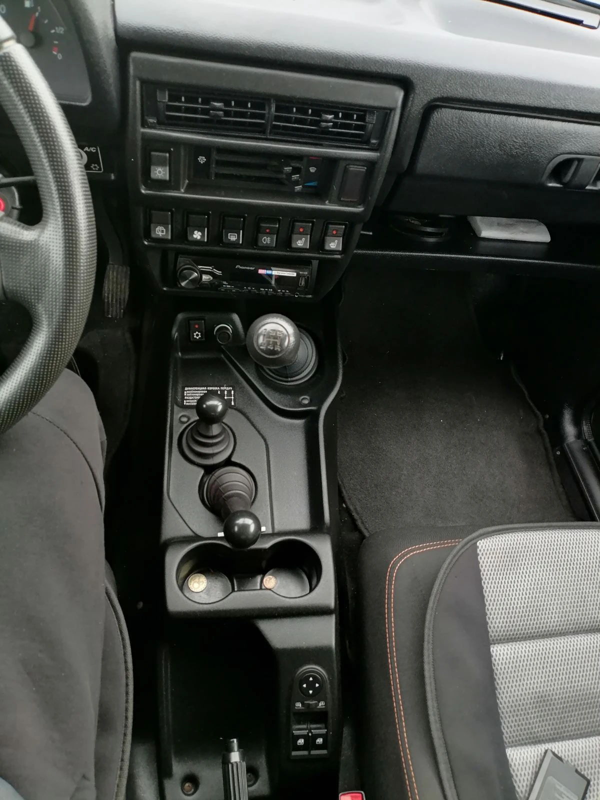Lada Niva URBAN, снимка 8 - Автомобили и джипове - 55597284