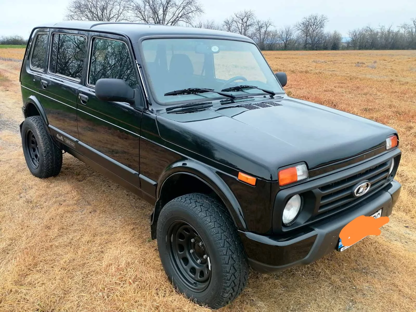 Lada Niva URBAN, снимка 4 - Автомобили и джипове - 55597284