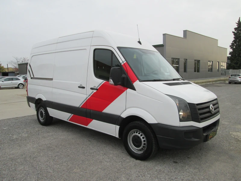 VW Crafter 2.0TDI Навигация Евро 5B, снимка 3 - Бусове и автобуси - 48219635