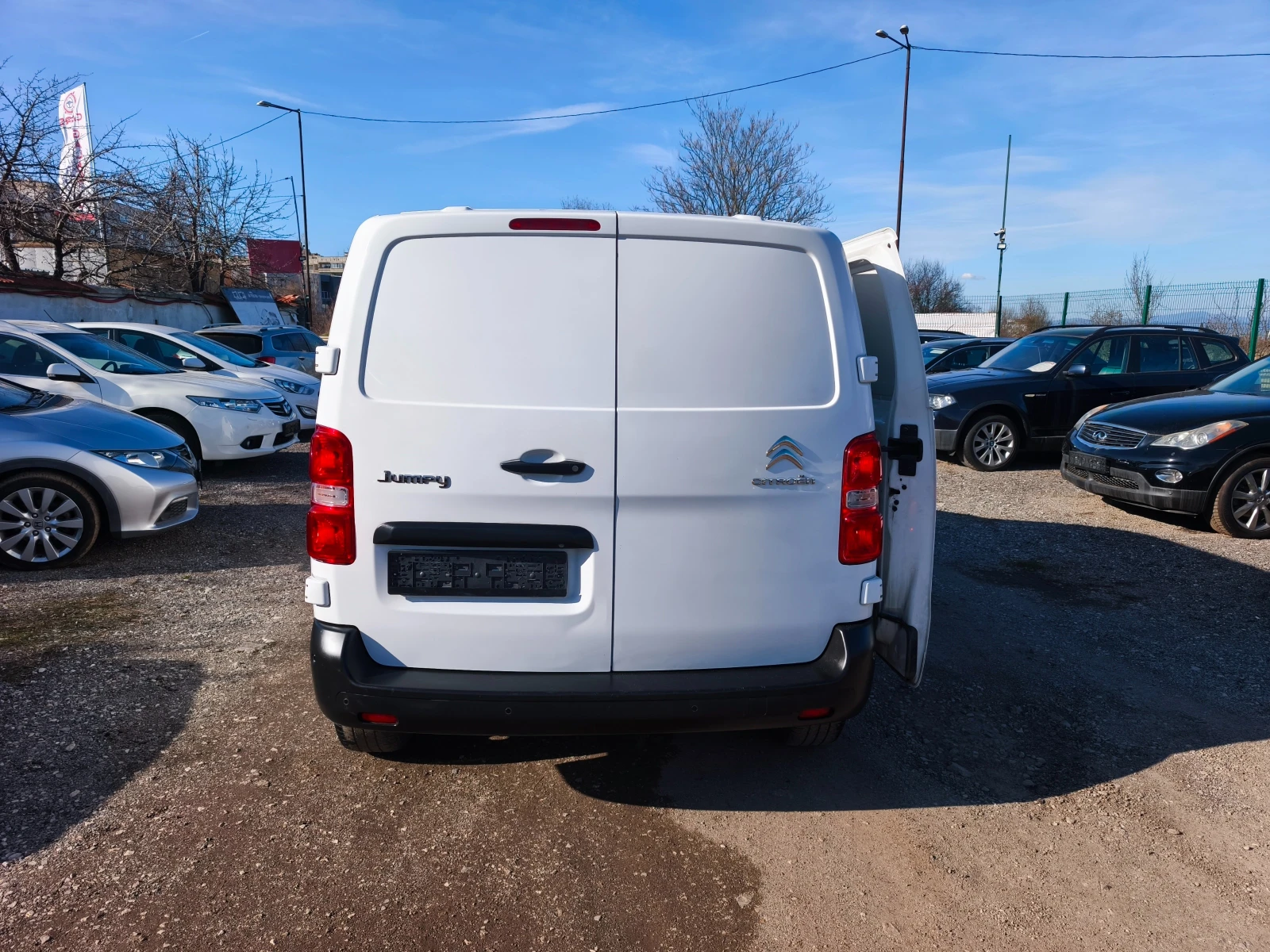 Citroen Jumpy 2.0 HDI 122 кс., снимка 7 - Бусове и автобуси - 53770762