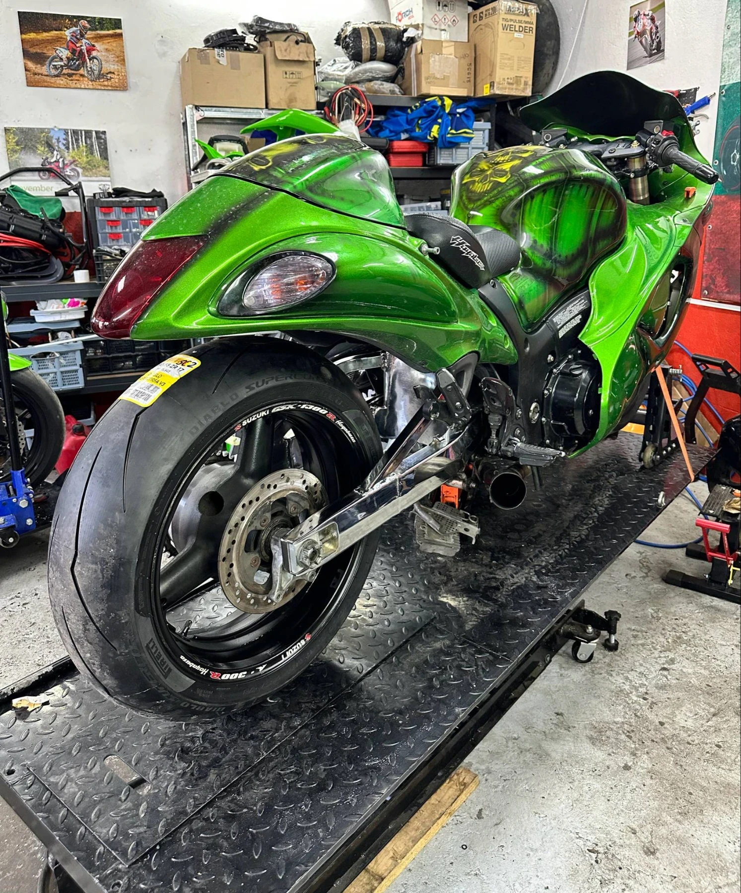Suzuki Hayabusa 1300 - изображение 8