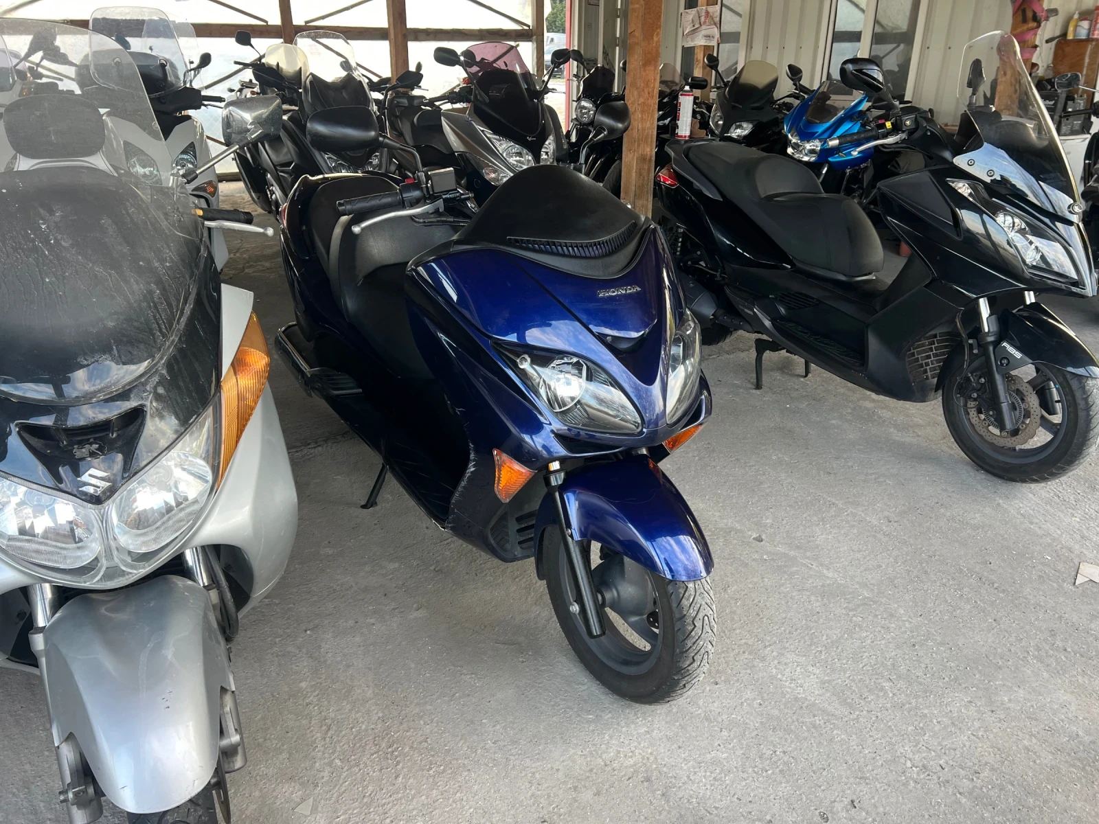 Honda Forza Lizing, снимка 11 - Мотоциклети и мототехника - 53989866